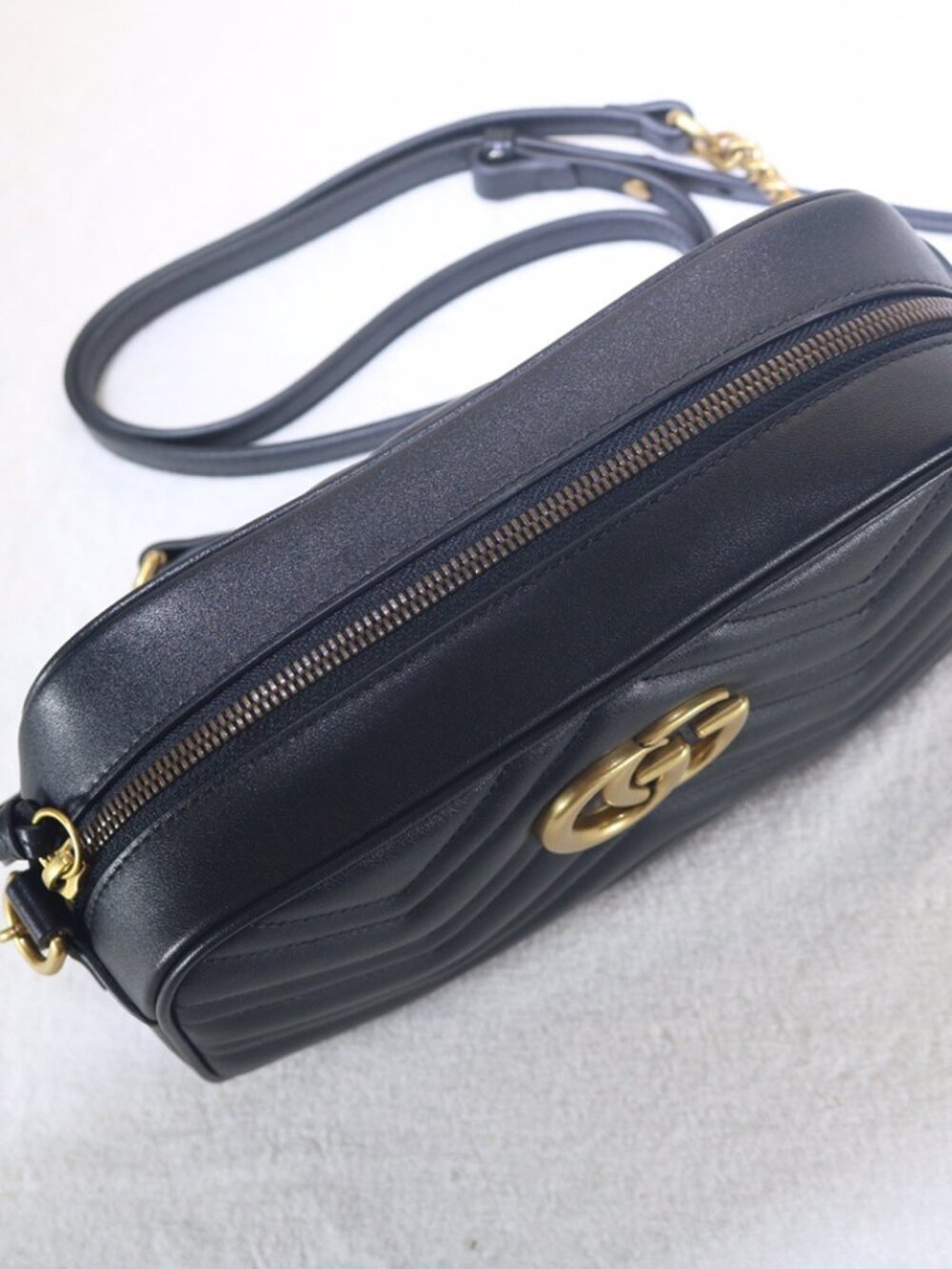 GUCCI GG Marmont Mini Black Leather Shoulder Bag - Picture 7 of 8